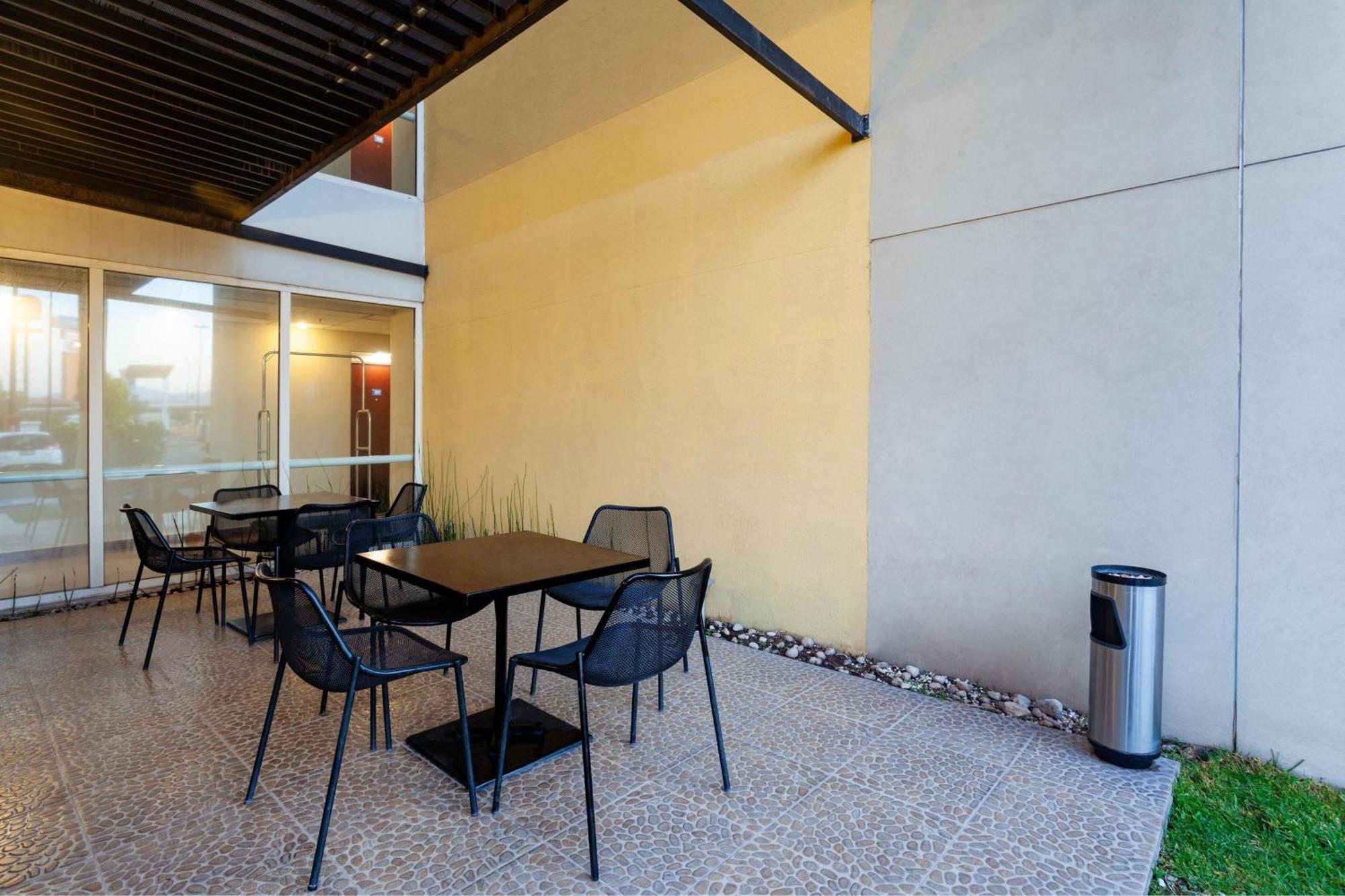 City Express By Marriott Celaya Parque المظهر الخارجي الصورة