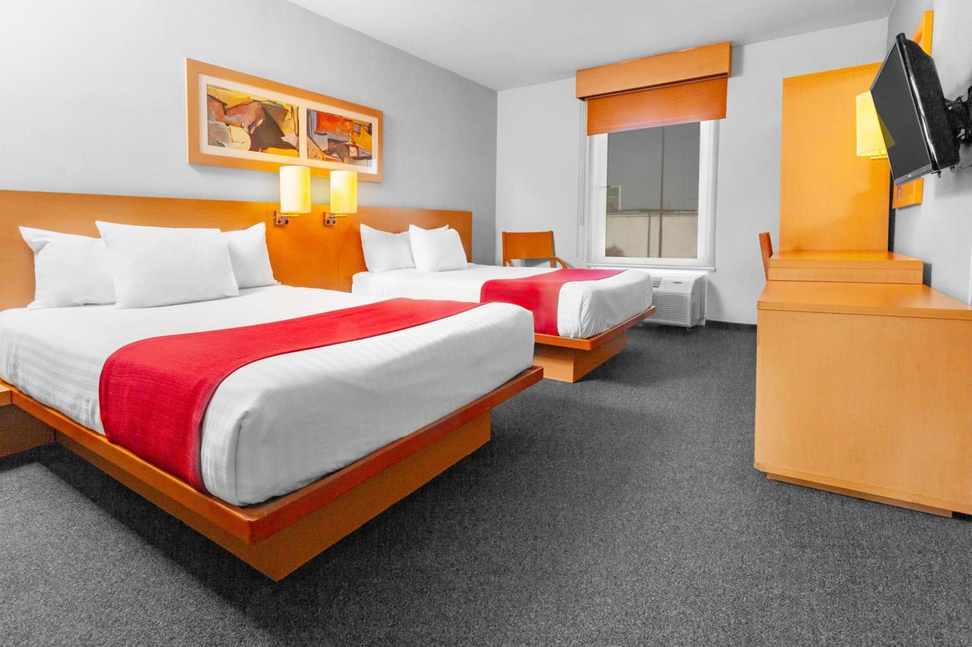 City Express By Marriott Celaya Parque المظهر الخارجي الصورة