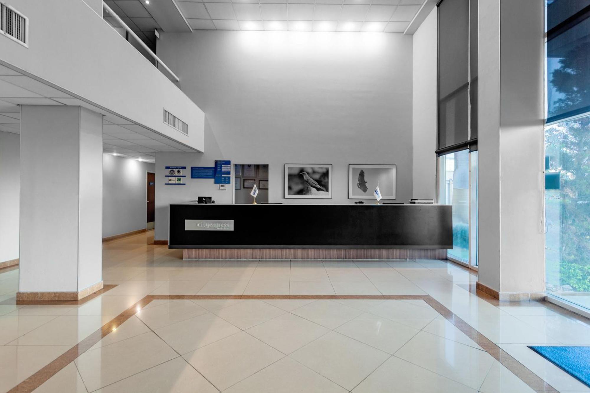 City Express By Marriott Celaya Parque المظهر الخارجي الصورة