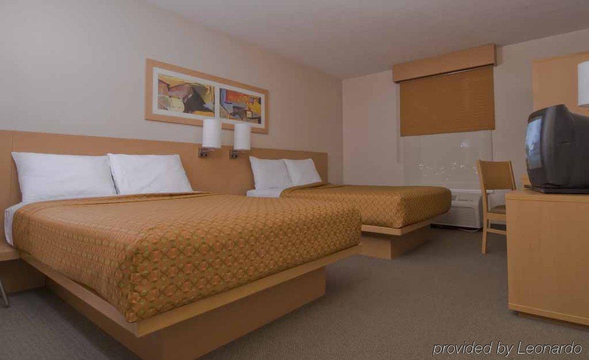 City Express By Marriott Celaya Parque المظهر الخارجي الصورة