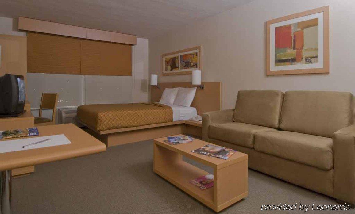 City Express By Marriott Celaya Parque الغرفة الصورة